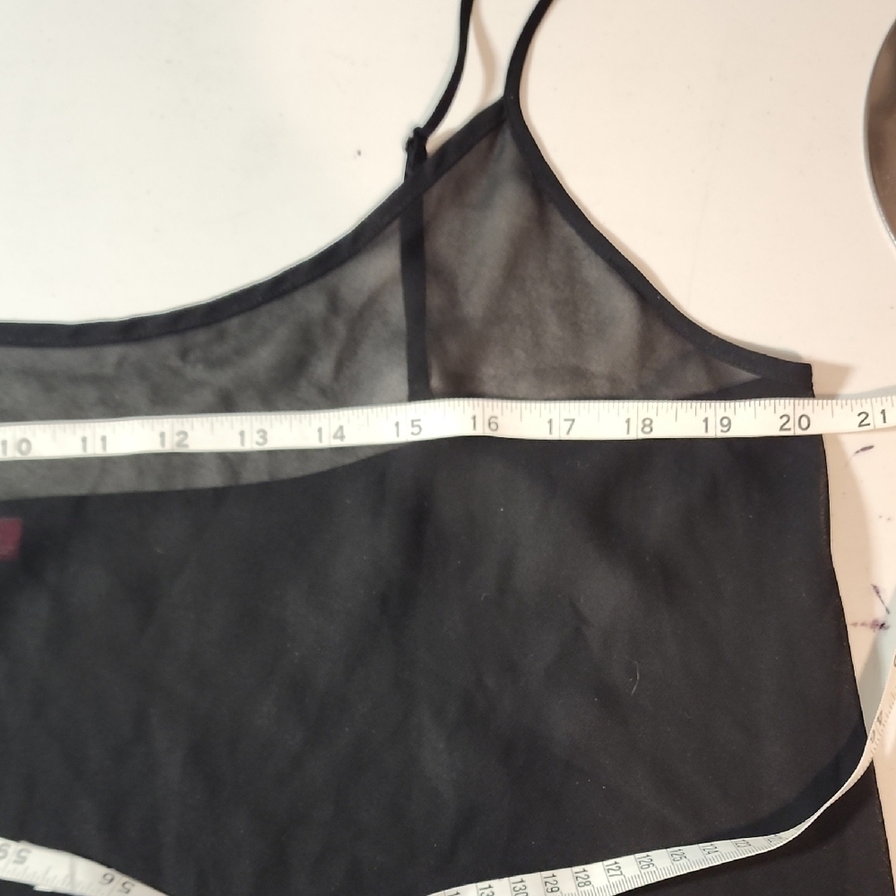 Chic Black Sheer Camisole Top in Large - Picture 5 of 6